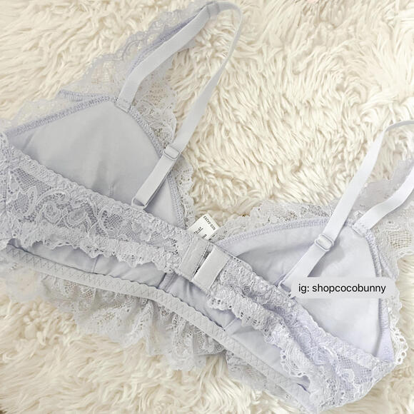 japanese brand lace purple bralette and briefs set - Picture 4 of 8